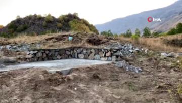 Valiliğin durdurduğu Nemrut Krater gölündeki inşaat yeniden başladı