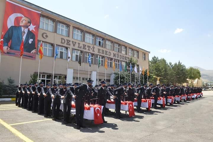 Erzurum’da 26.dönem polis adayları mezun oldu